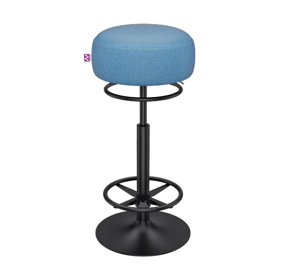 Swivvy Office in Fjord with Disc stand